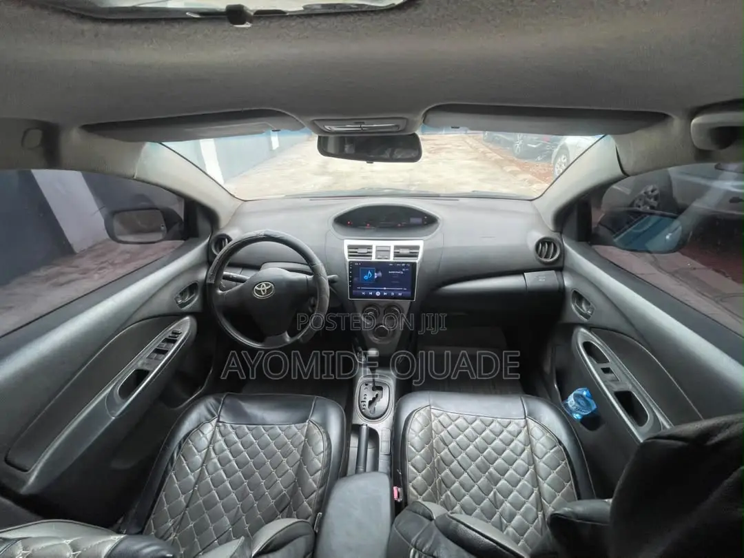 Toyota Yaris 2009 Blue