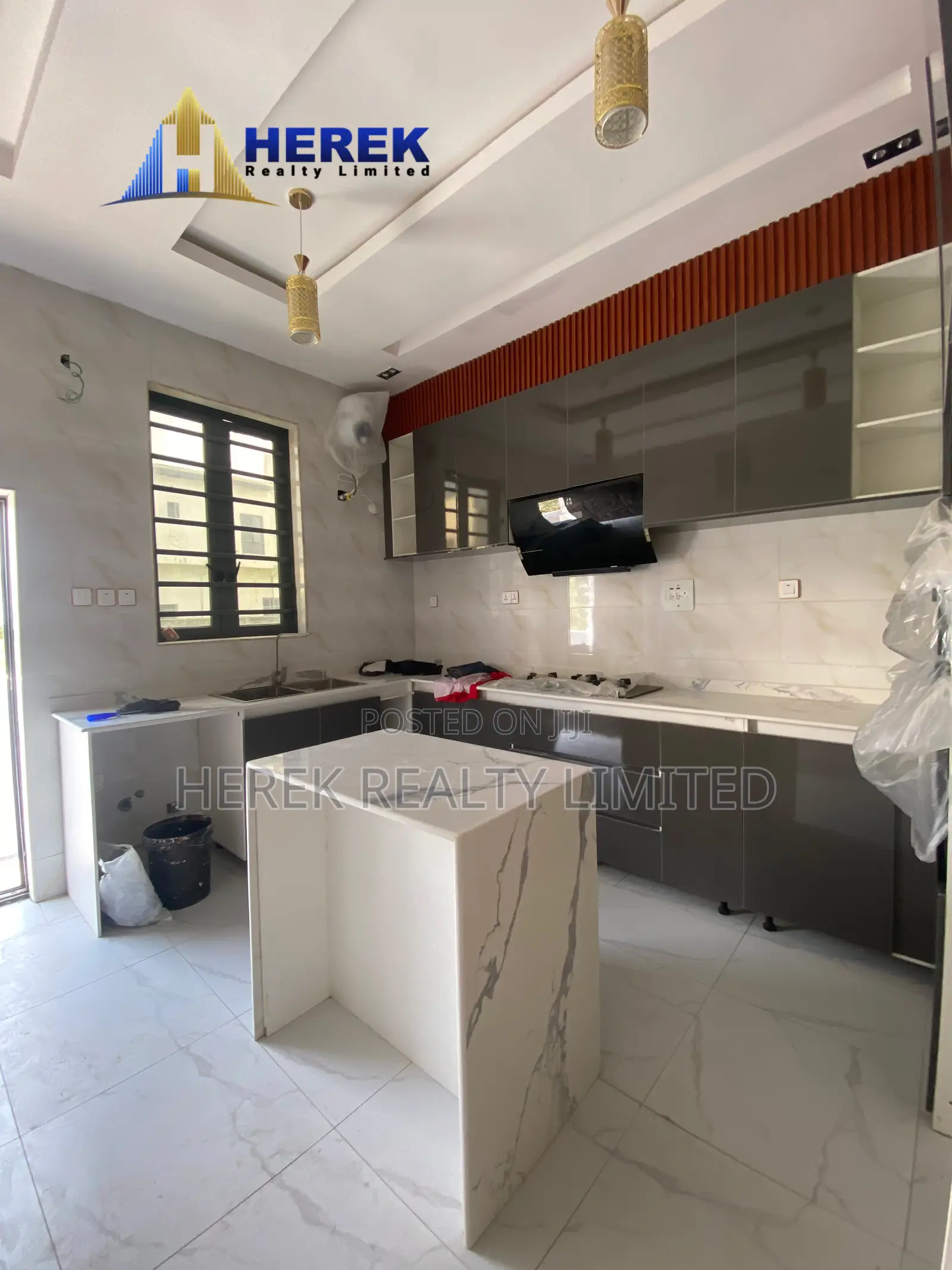 4bdrm Duplex in Lekki Garden, Ado / Ajah for sale