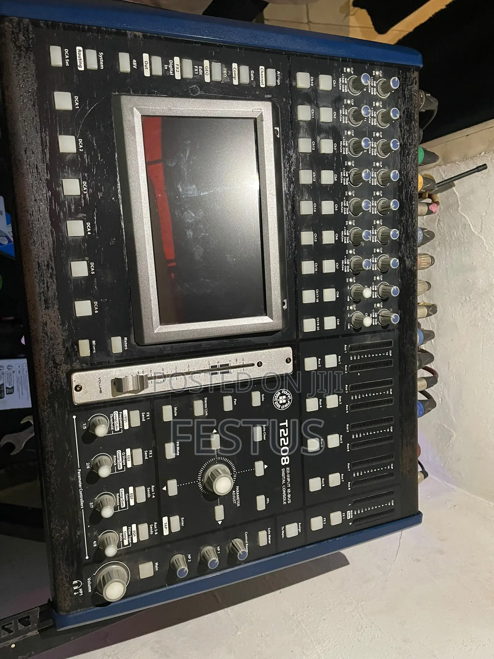 T22 Digital Mixer