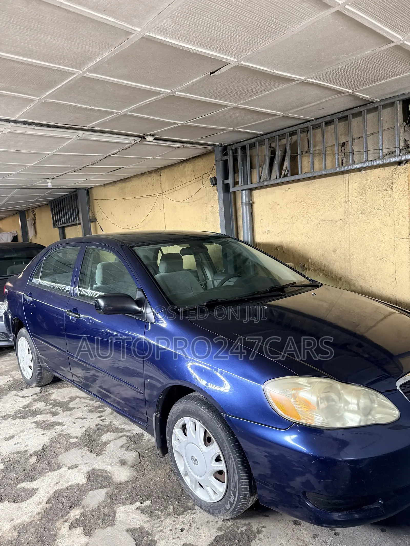 Toyota Corolla LE 2004 Blue