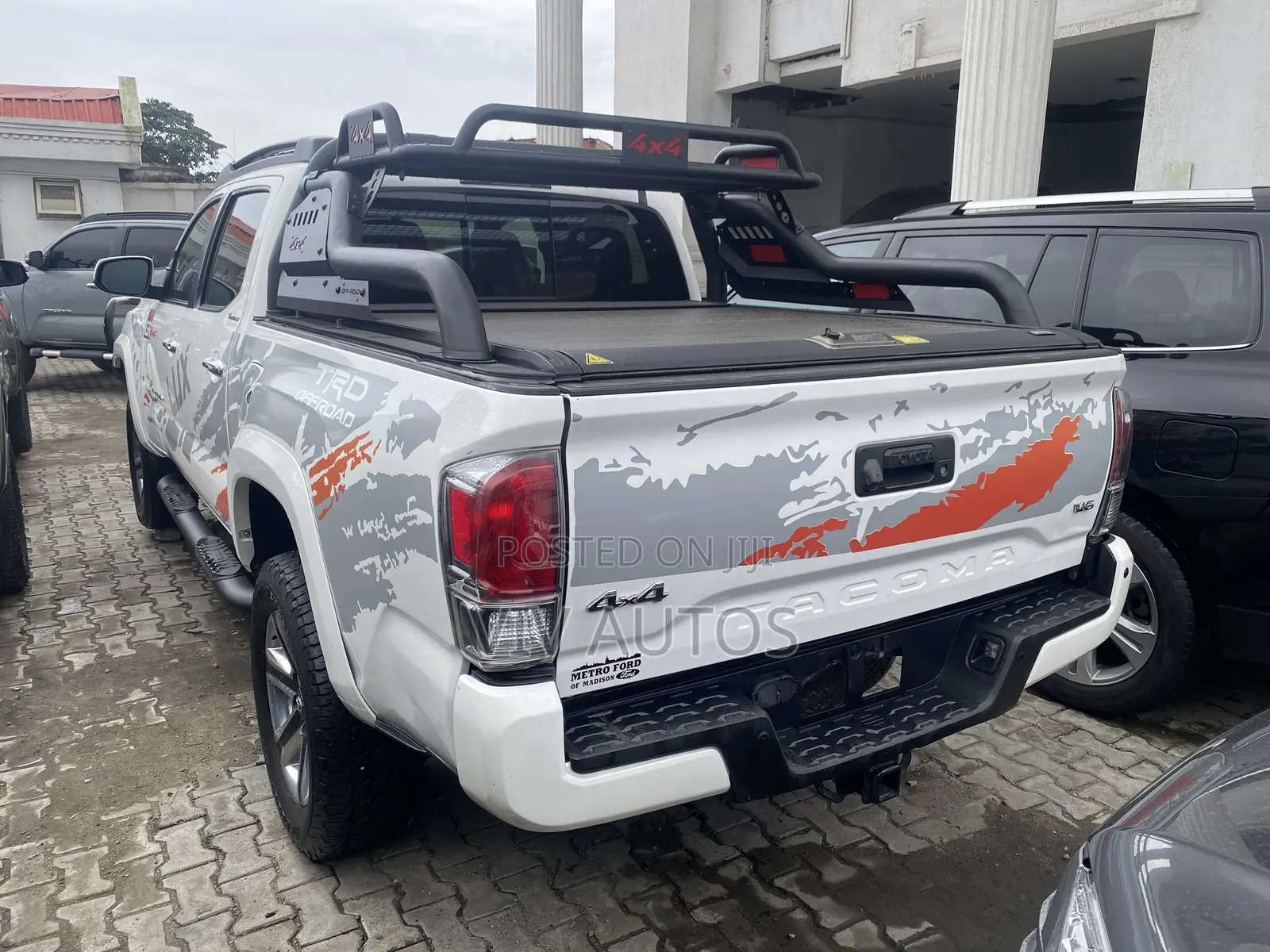 Toyota Tacoma TRD Off Road 2017 White