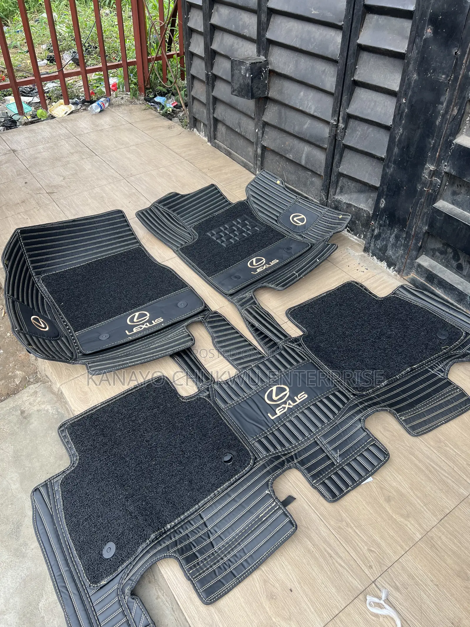 Seat Covers and Footmats for Toyota Pickup