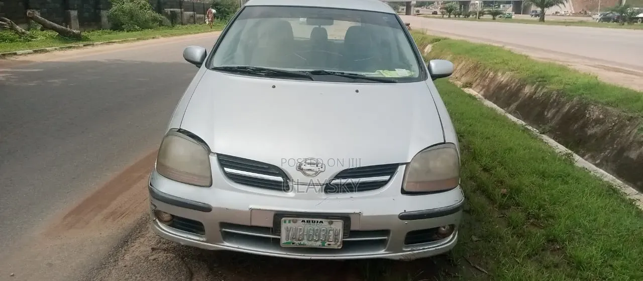 Nissan Almera 2009 Parts