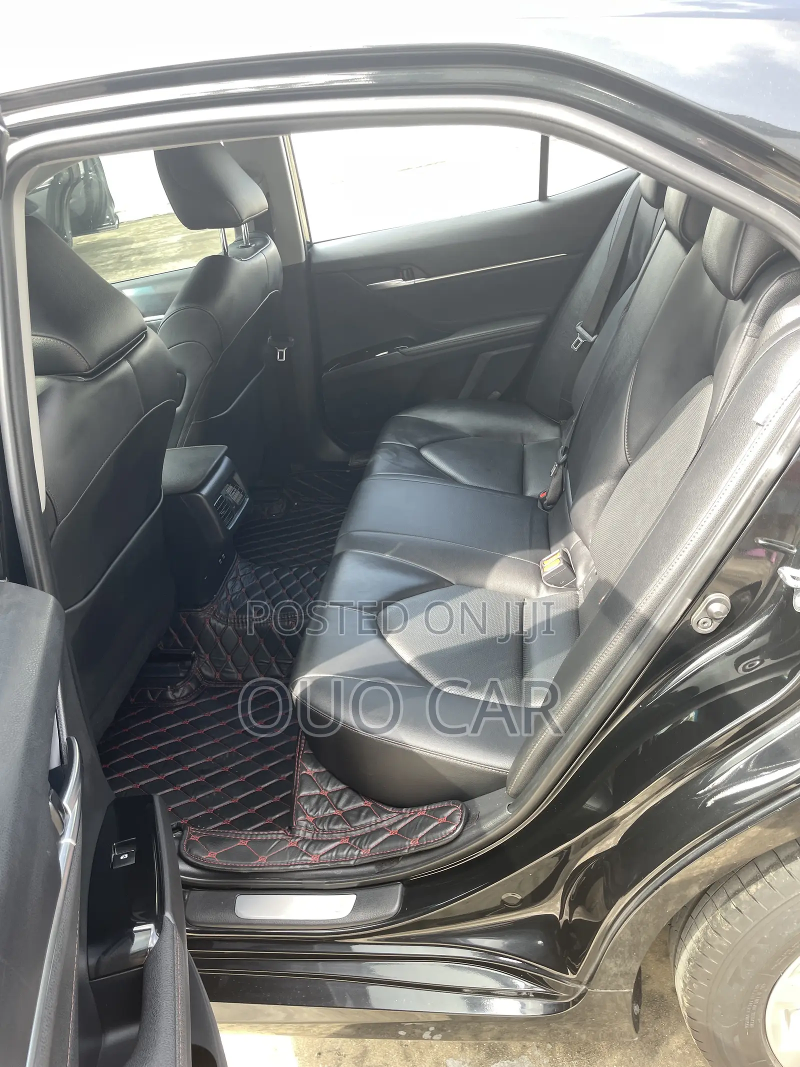 Toyota Camry 2019 Black