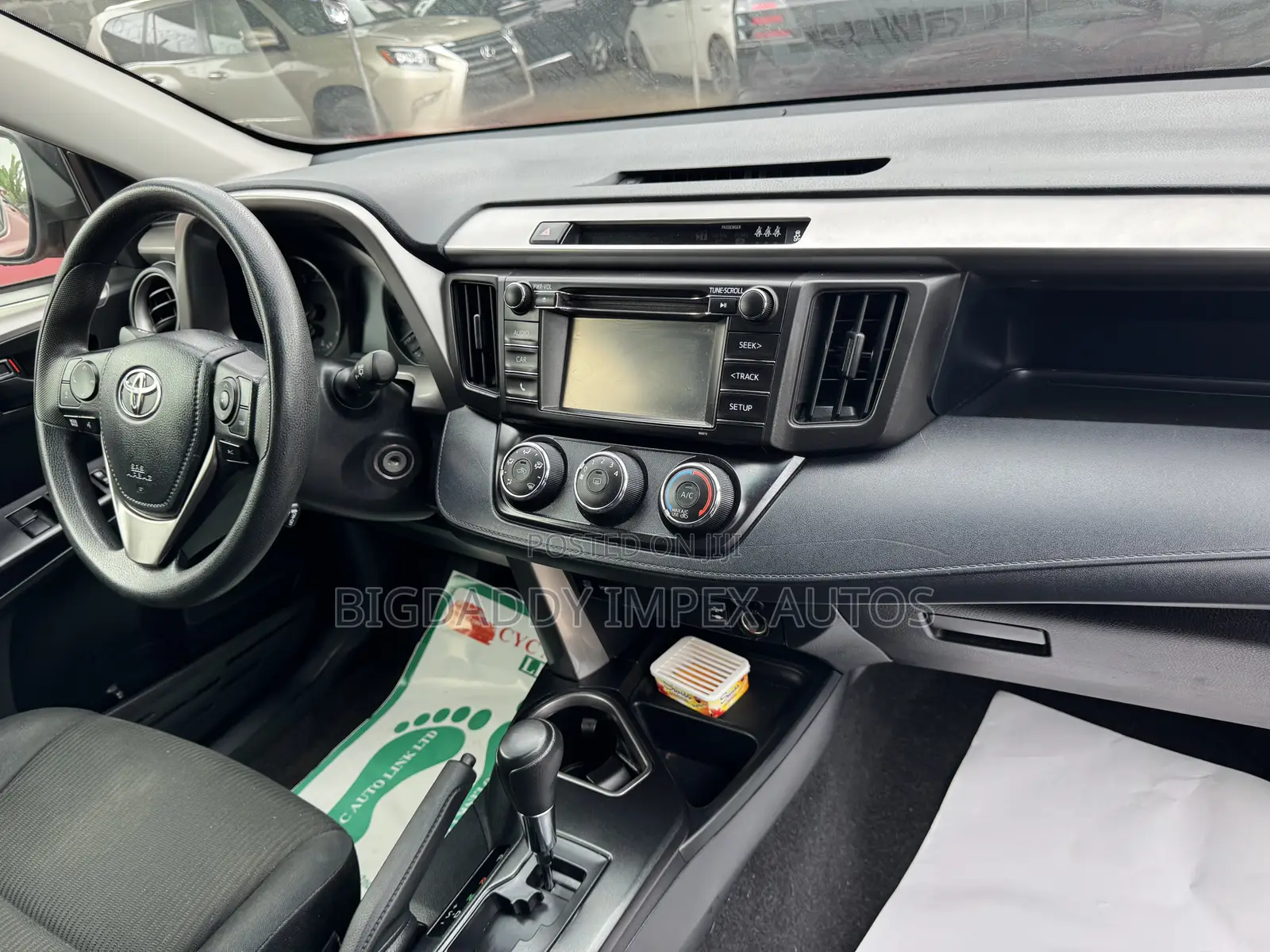 Toyota RAV4 LE AWD (2.5L 4cyl 6A) 2017 Red