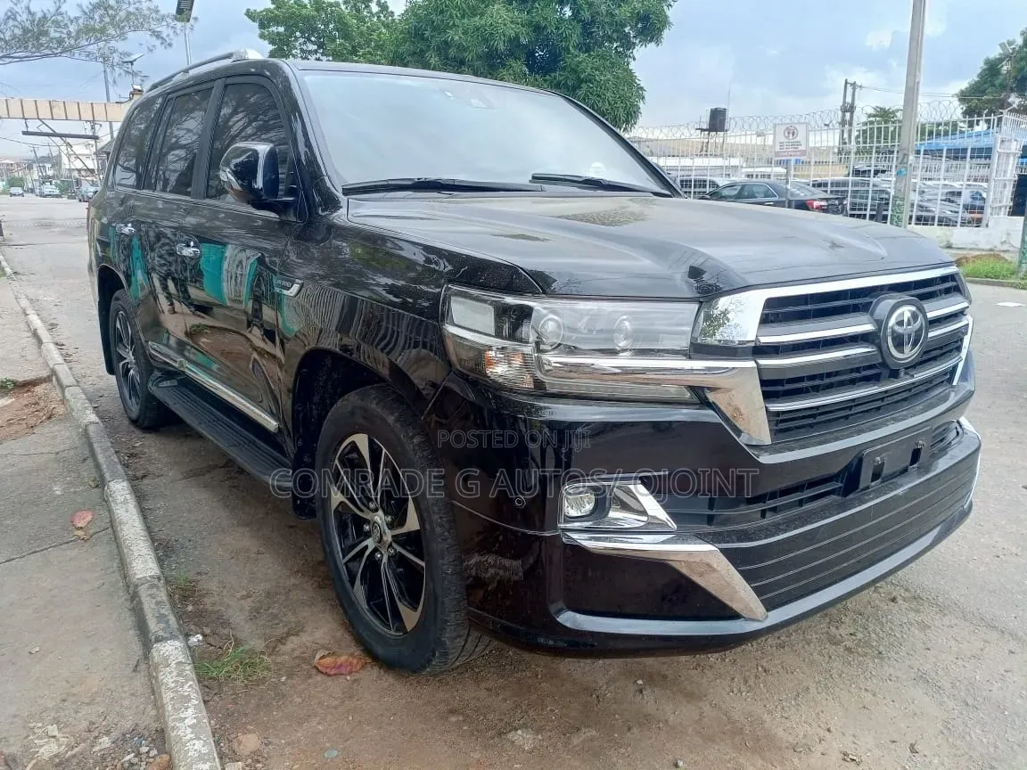 Toyota Land Cruiser Prado 2021 Black