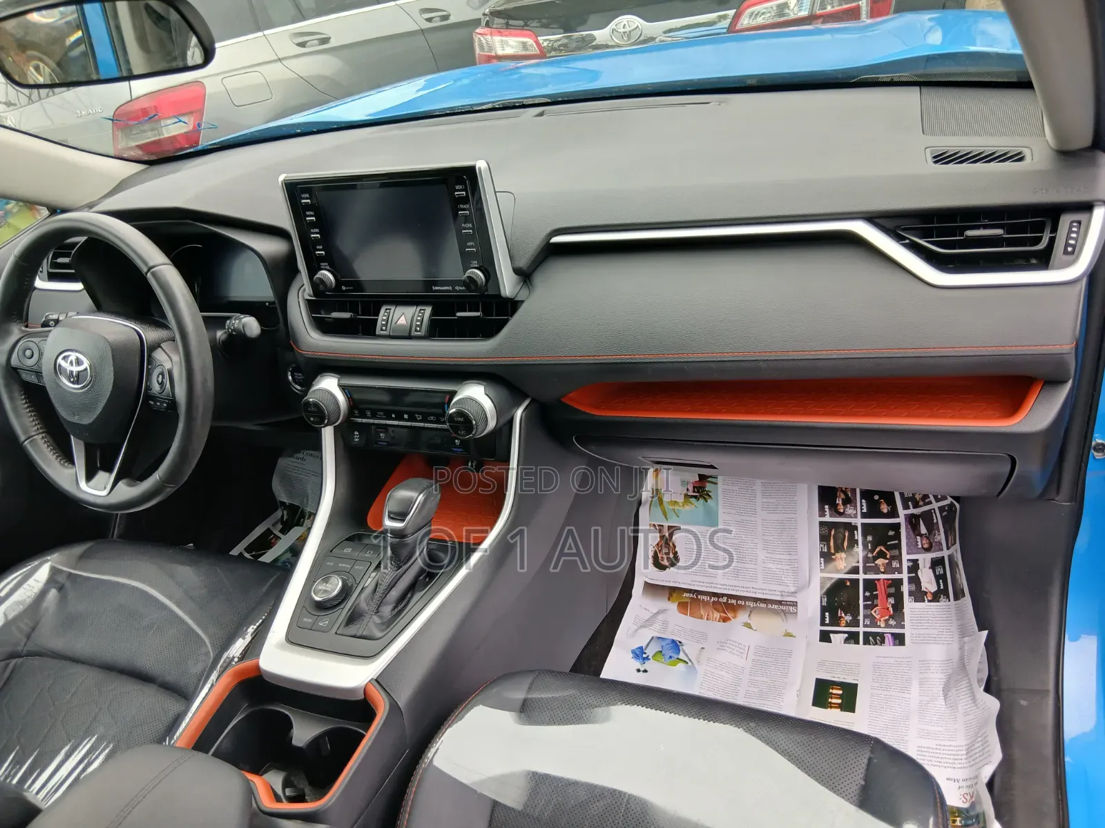 Toyota RAV4 2019 Blue