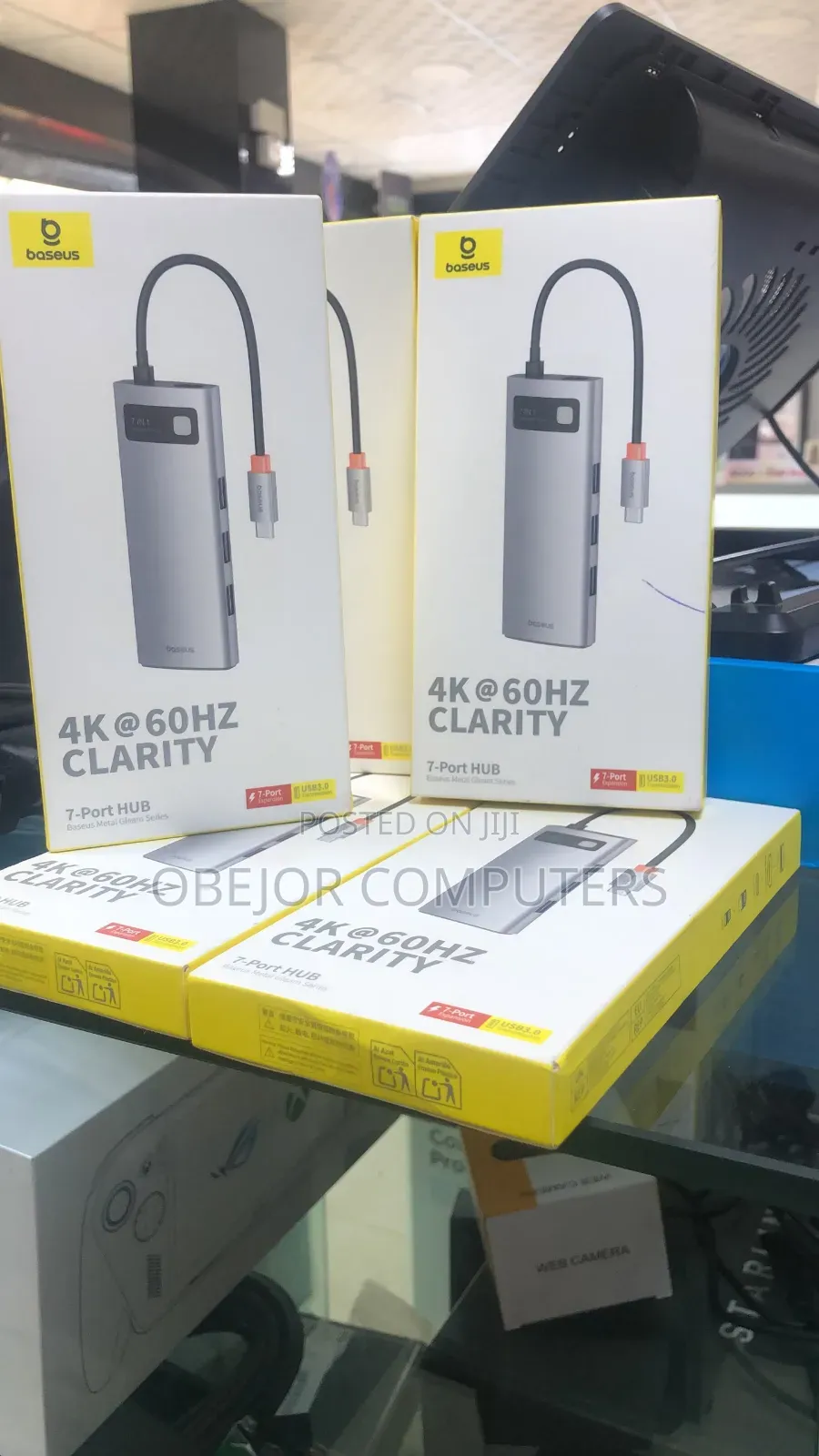 BASEUS 7 IN 1 at 60HZ CLARITY 7-Port HUB Metal Gleam Series