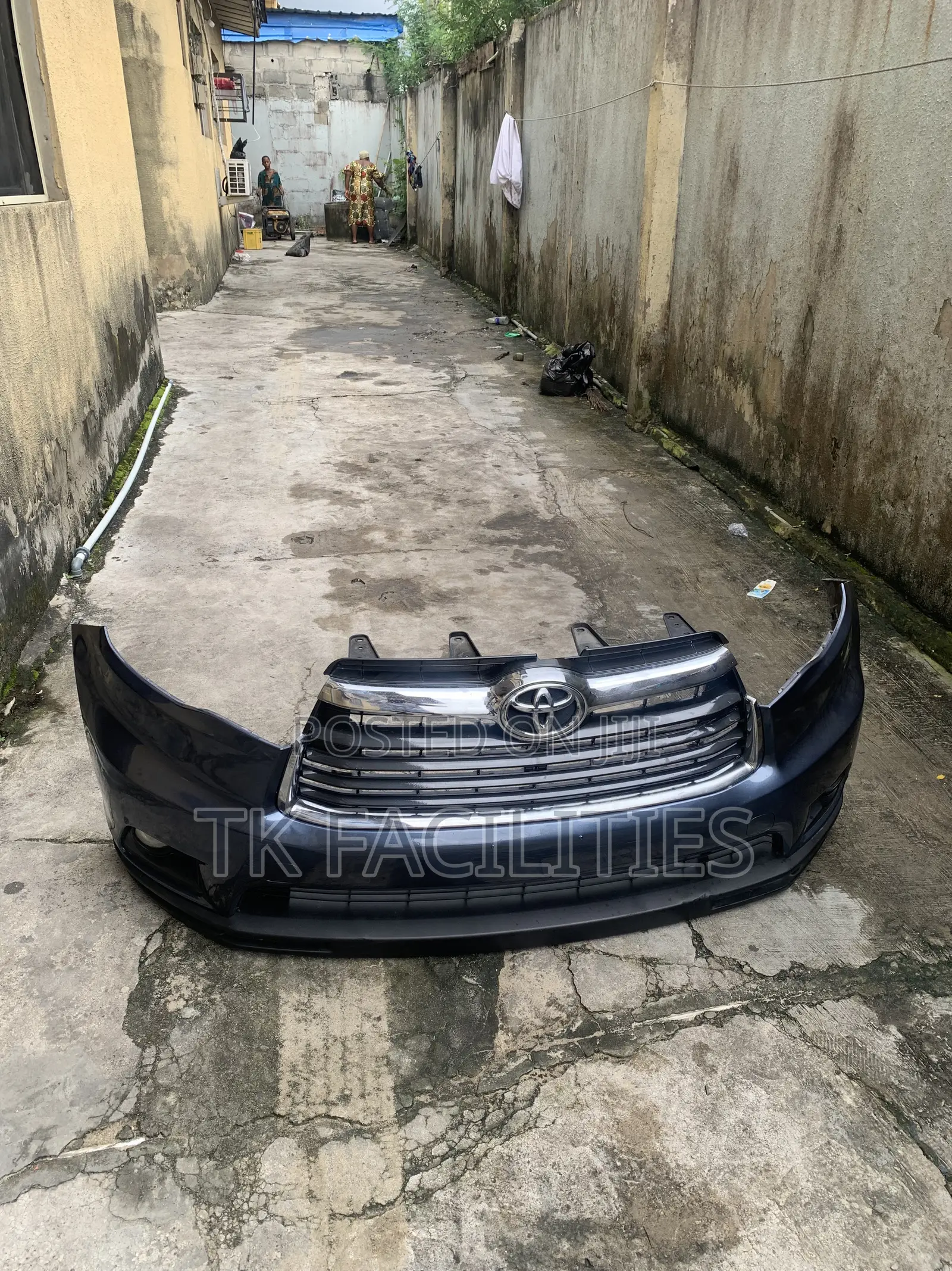 2016 Front Bumper Toyota Highlander