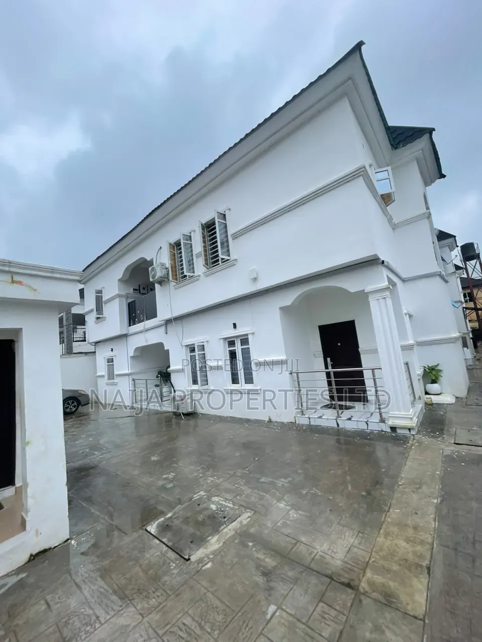 3bdrm Townhouse / Terrace in Thera Annex, Sangotedo for rent