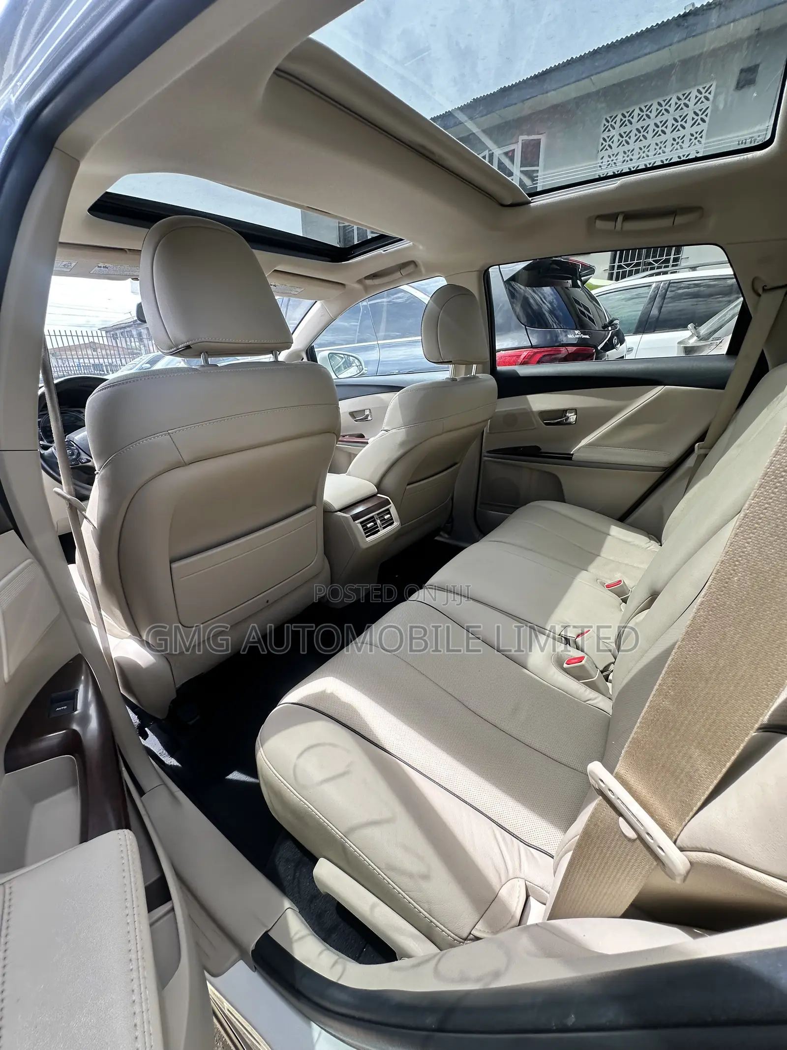 Toyota Venza XLE 2015 White