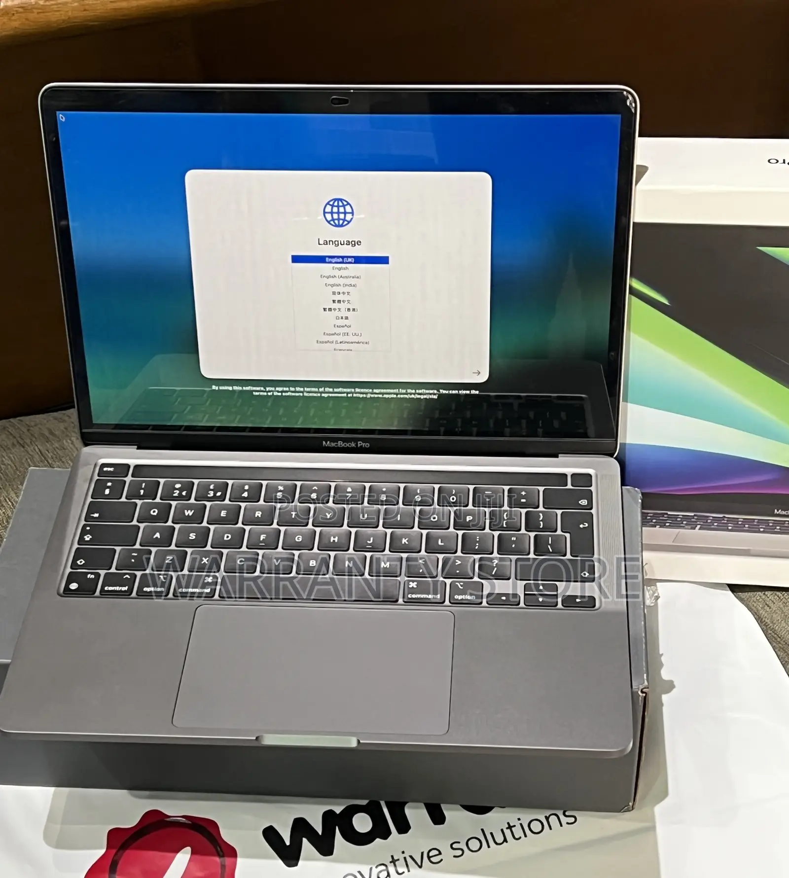 Laptop Apple MacBook Pro 2020 M1 8GB Apple M1 SSD 256GB