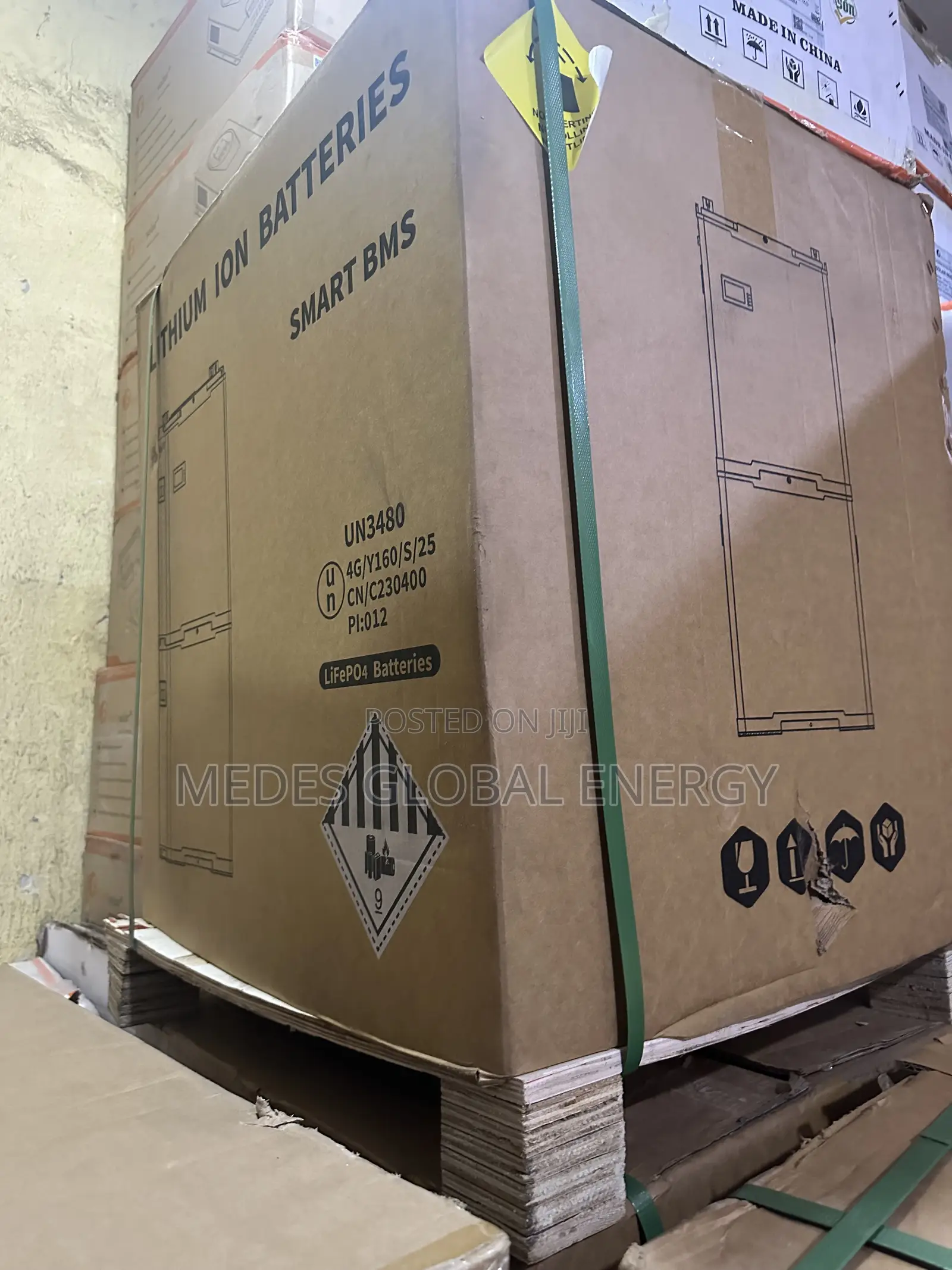 15kwh 51.2v Blue Carbon Lithium Ion Batteries