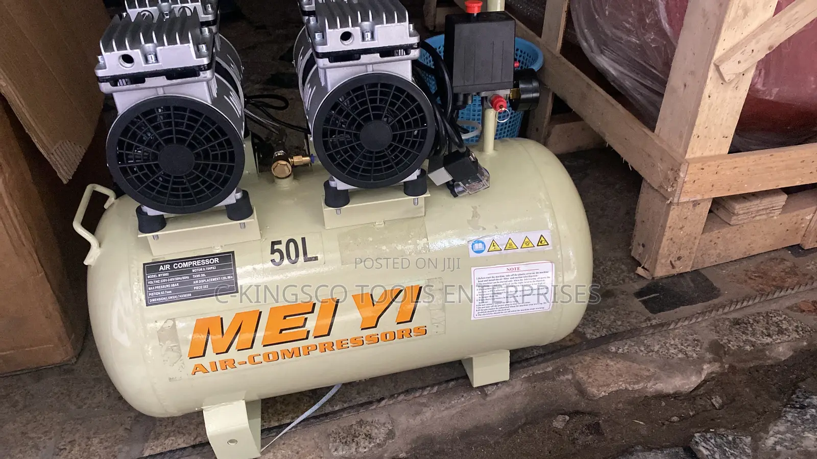 Mei Yi Brand 50-Liter Portable Air Compressor.