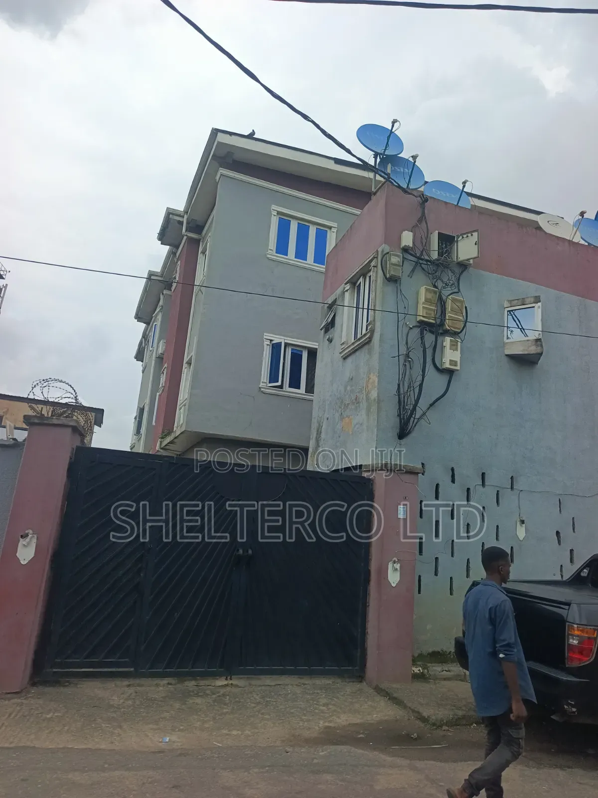 3bdrm Block of Flats in Gated , Tared, Aguda / Ogba for sale