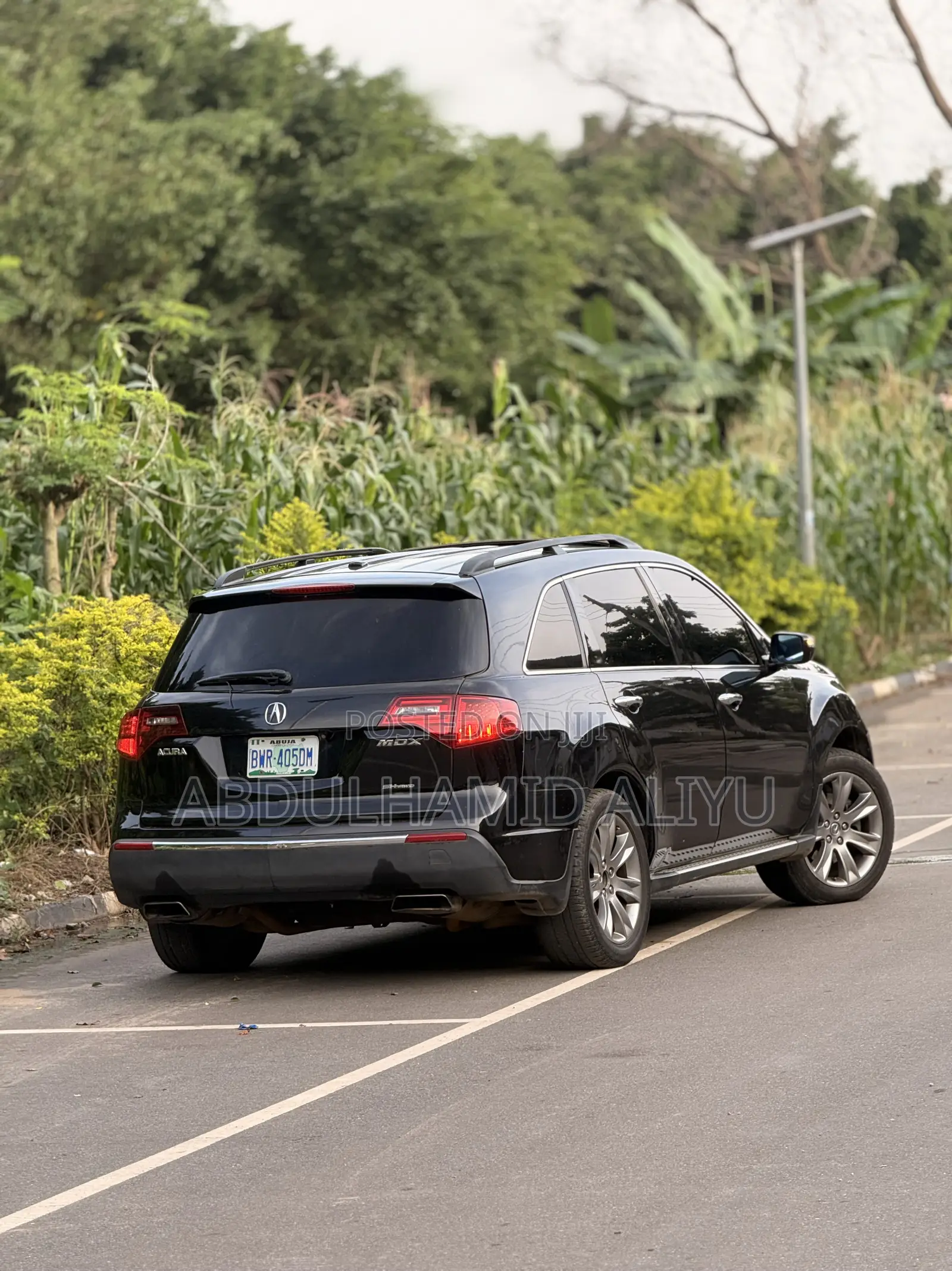 Acura MDX SUV 4dr AWD (3.7L 6cyl 6A) 2011 Black