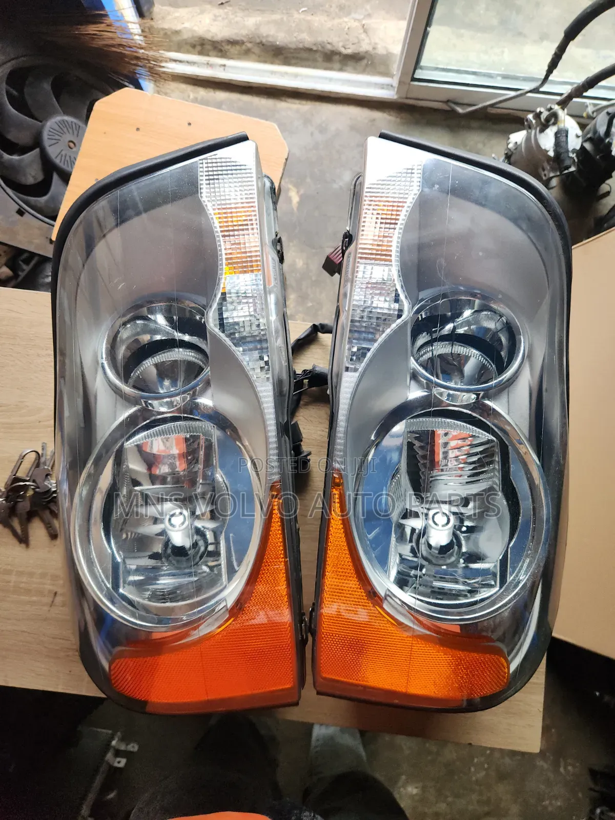 Volvo XC90 2005- Xenon Charger Headlight