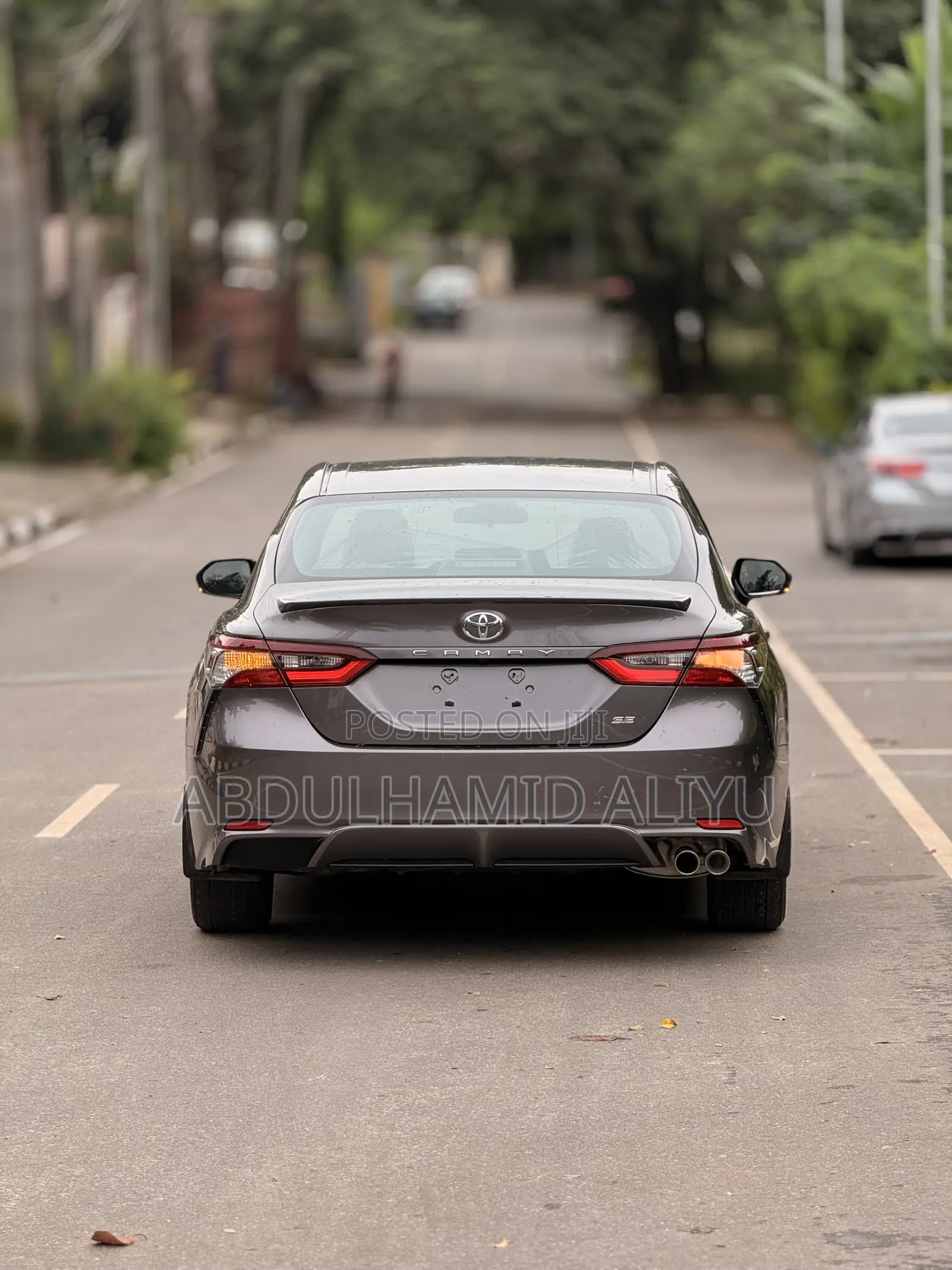 Toyota Camry SE 2024 Gray