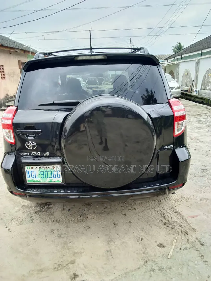 Toyota RAV4 2008 Black