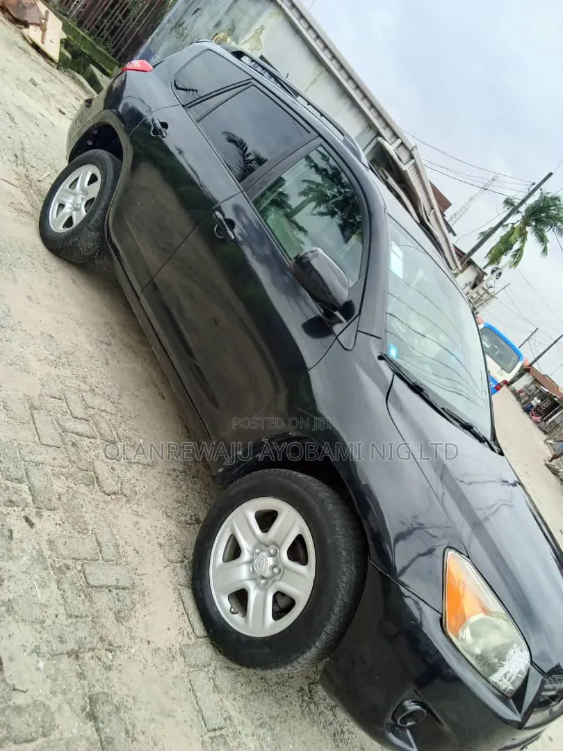 Toyota RAV4 2008 Black