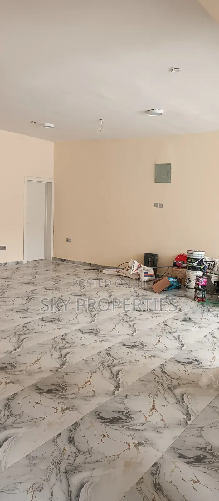 60 SQMS Shop Space for Rent at Sangotedo
