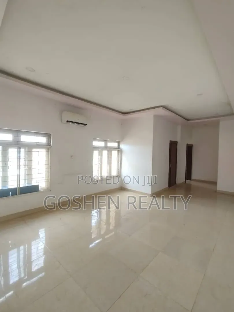 2bdrm Block of Flats in Jahi for rent