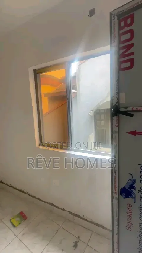 Studio Apartment in Shomolu / Shomolu for rent
