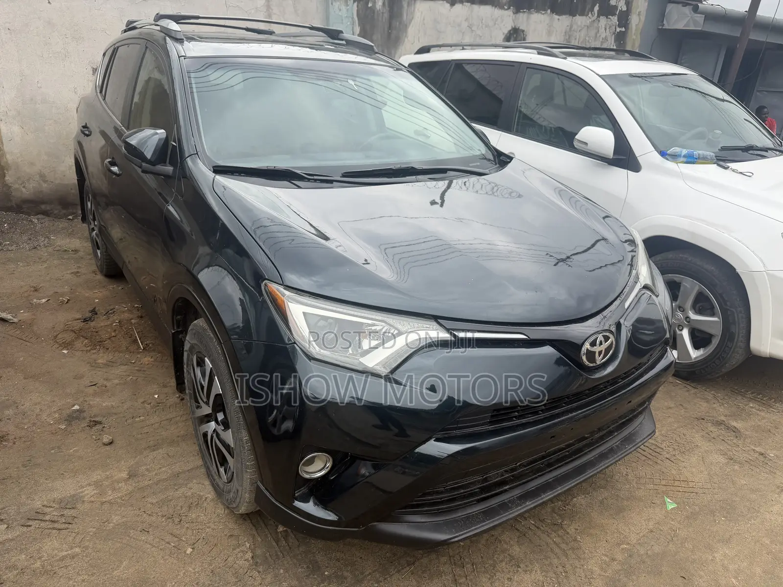 Toyota RAV4 Limited FWD (2.5L 4cyl 6A) 2017 Green