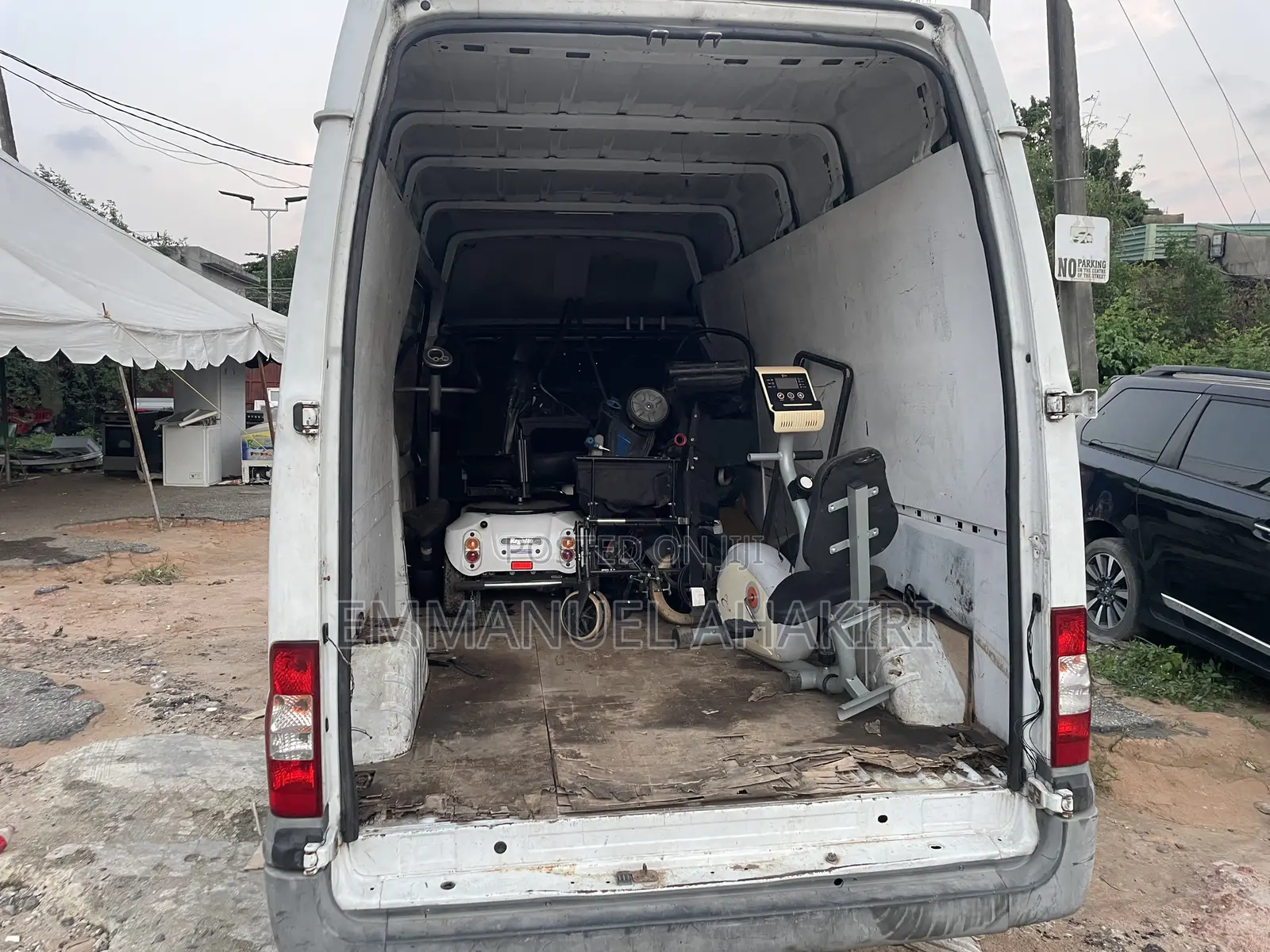 Ford Transit Connect 2010 White
