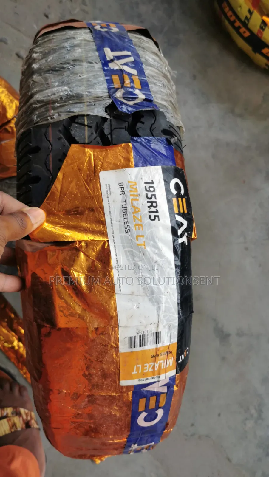 Brand New 195R15c Ceat