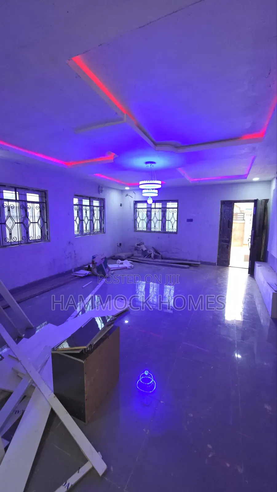 6bdrm Duplex in Okebadan Estate, Akobo for rent