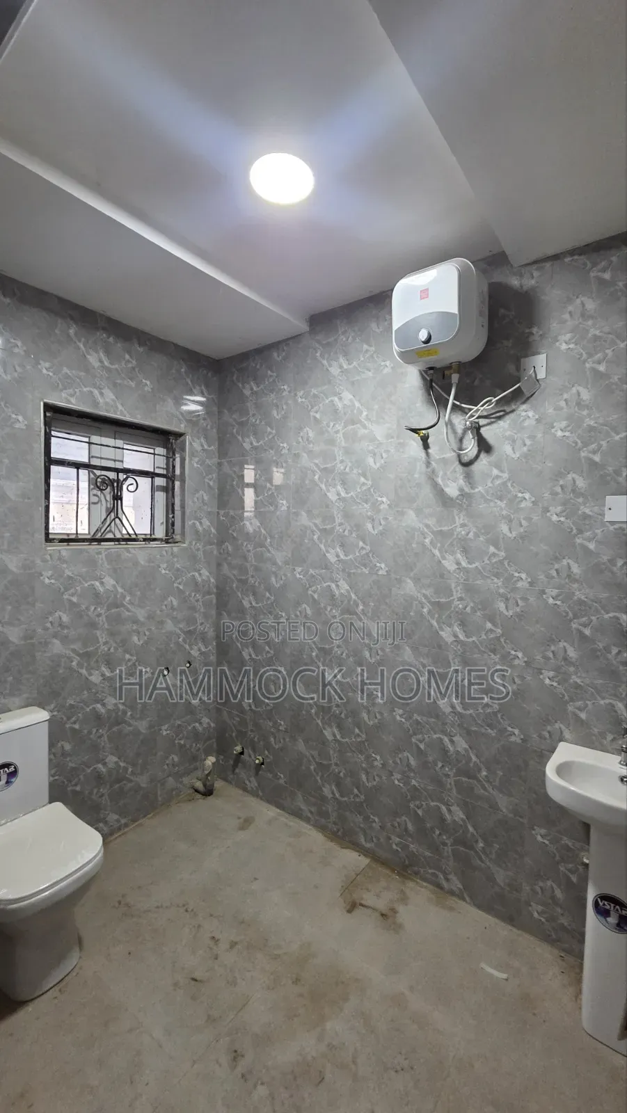 6bdrm Duplex in Okebadan Estate, Akobo for rent