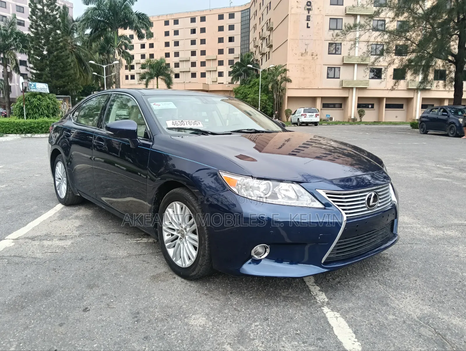 Lexus ES 2014 Blue