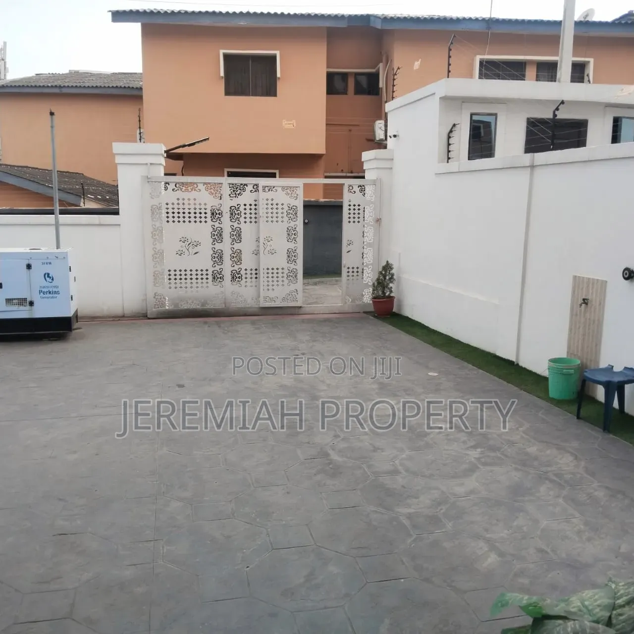 Furnished 5bdrm Duplex in Omole Estate Phase I, Berger for sale