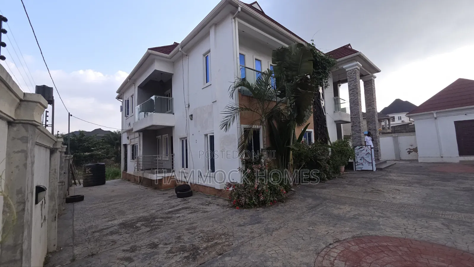 4bdrm Duplex in Oke-Badan Estate, Akobo for sale