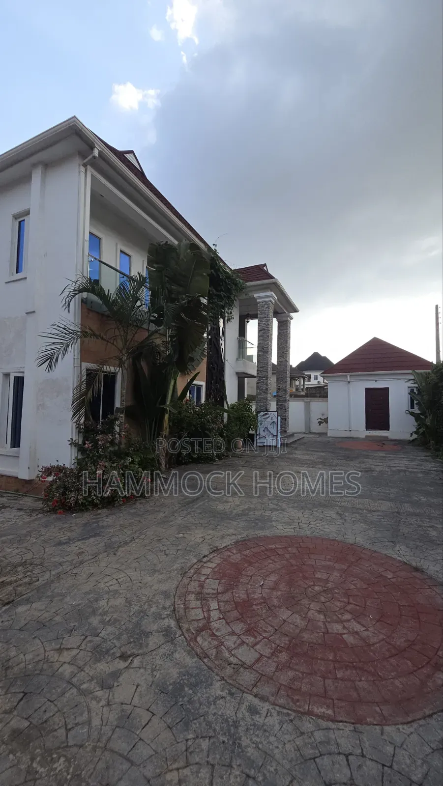 4bdrm Duplex in Oke-Badan Estate, Akobo for sale