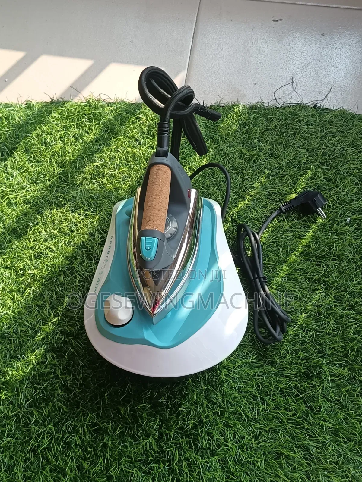 Industrial Steam Iron