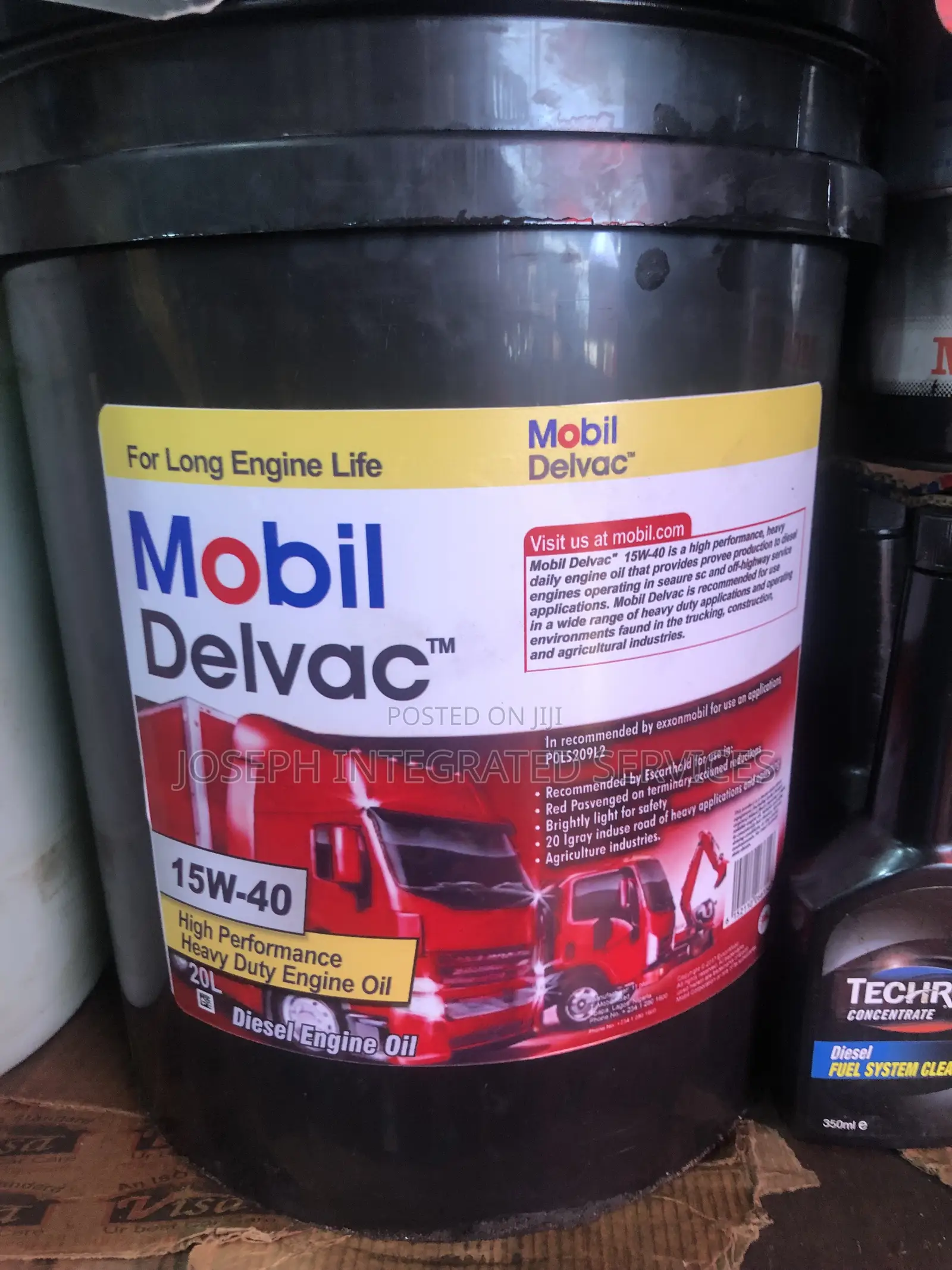 Mobil Delvac 15w-40 High-Performance Heavy-Duty Diesel Engine Oil.