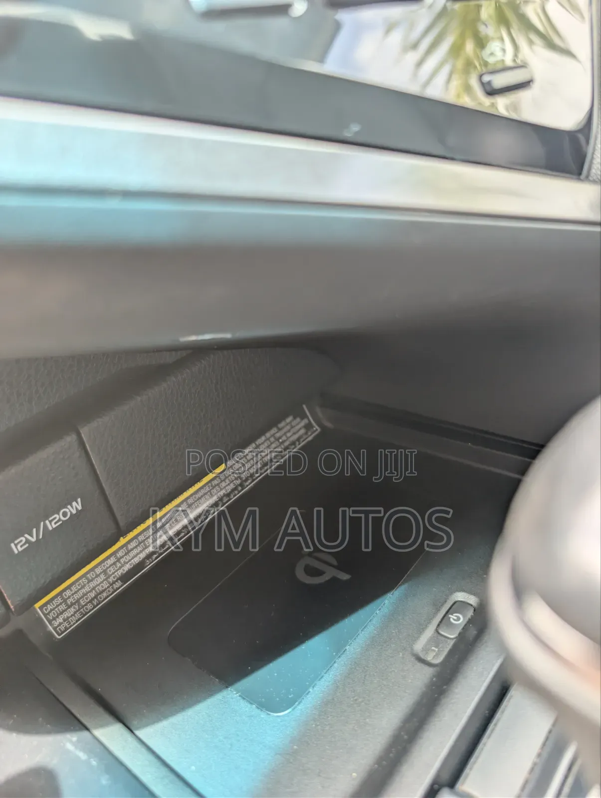 Toyota Camry 2019 Burgundy