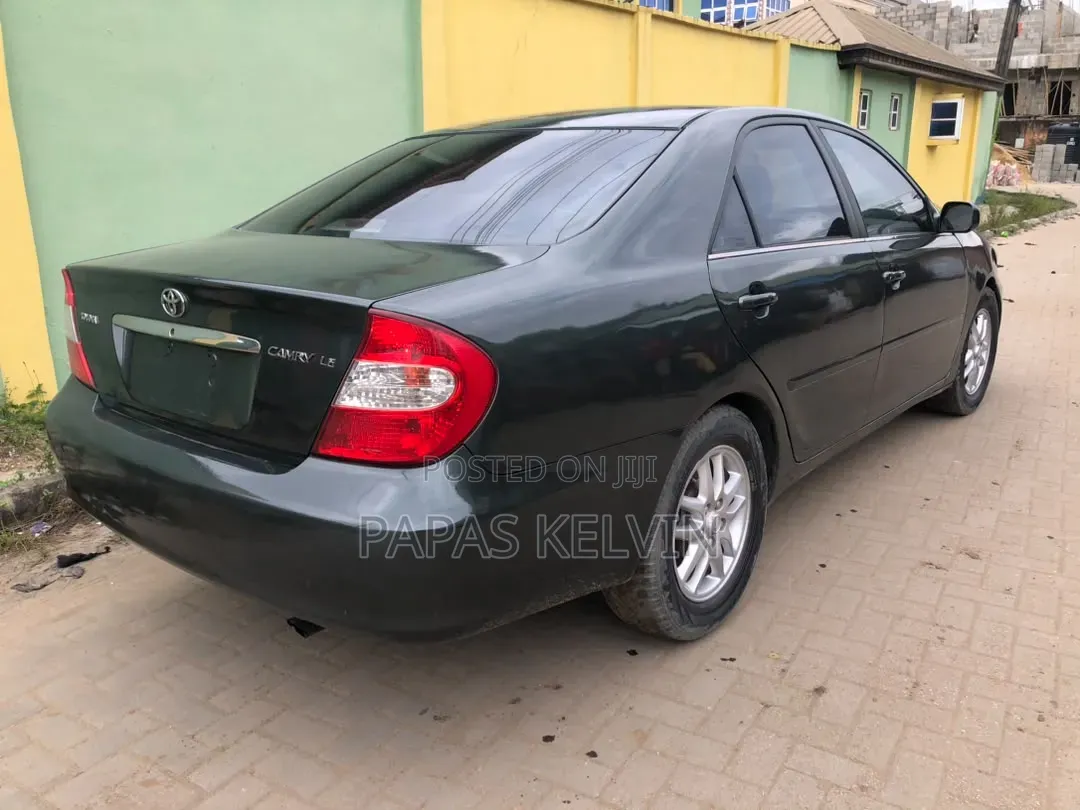 Toyota Camry LE 4dr Sedan (2.4L 4cyl 4A) 2004 Green