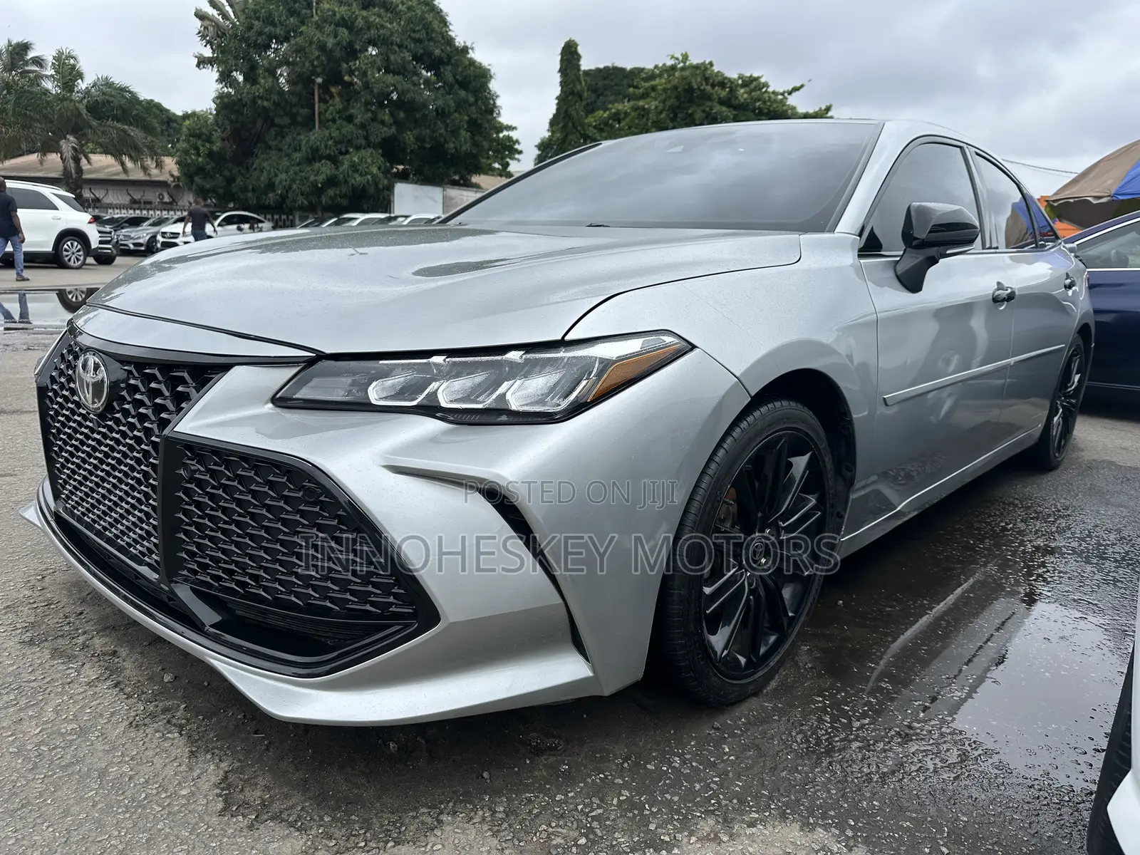 Toyota Avalon XSE 2020 Silver