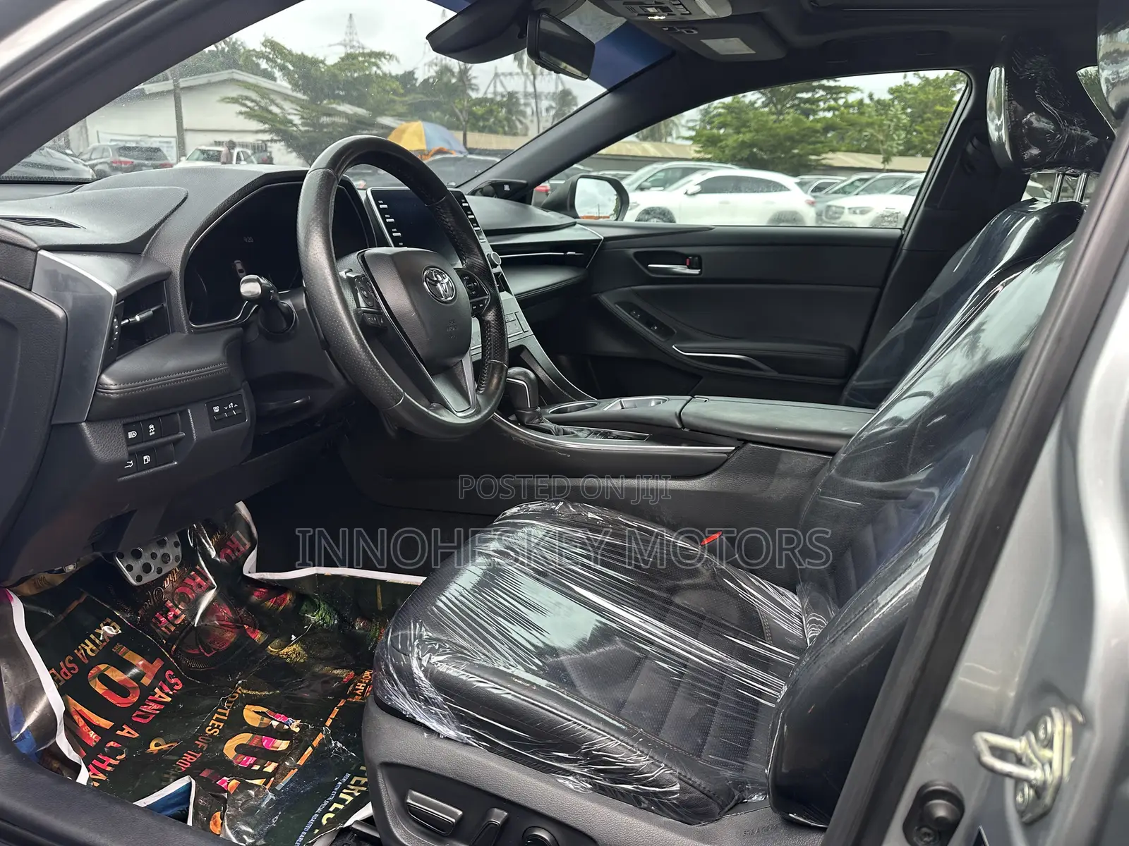Toyota Avalon XSE 2020 Silver