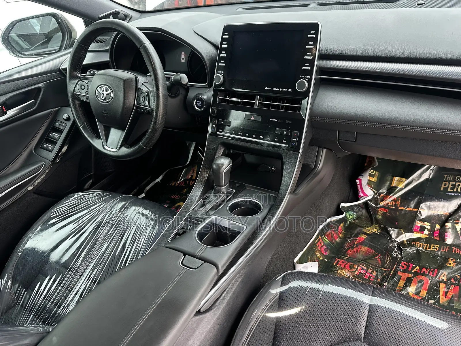 Toyota Avalon XSE 2020 Silver