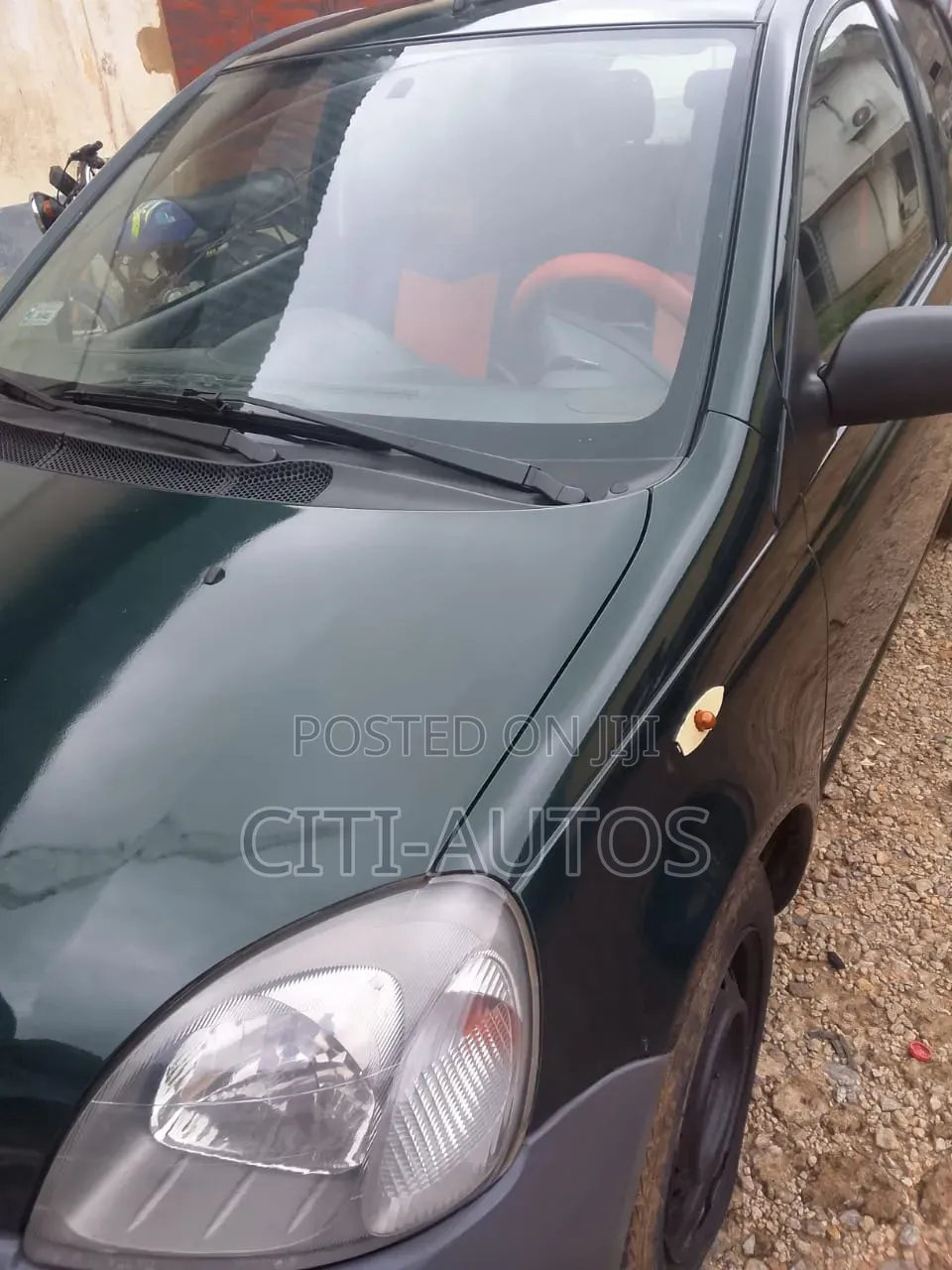 Toyota Yaris 1.5 2000 Green