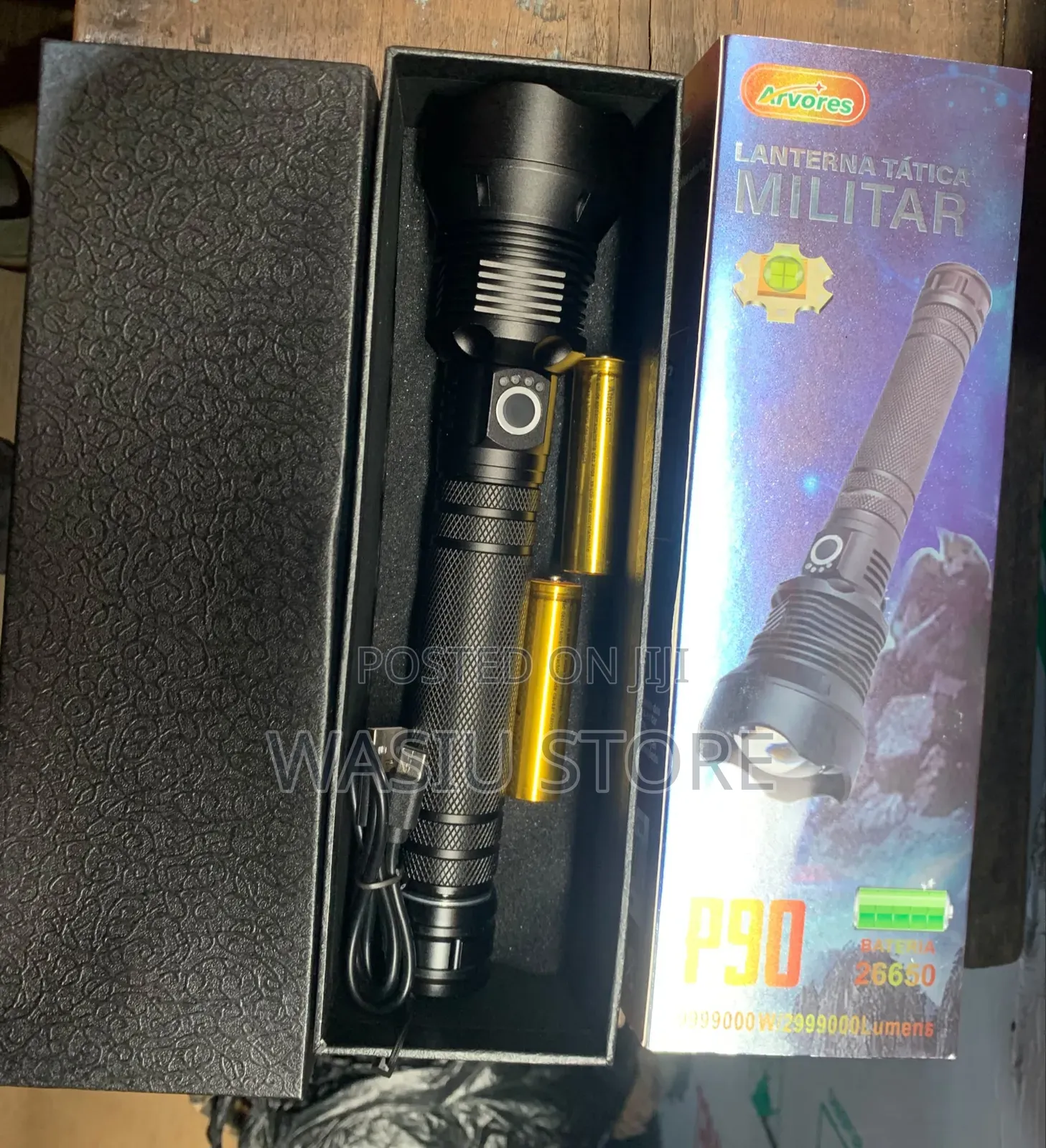HL P90 Militar Rechargeable Torch Light