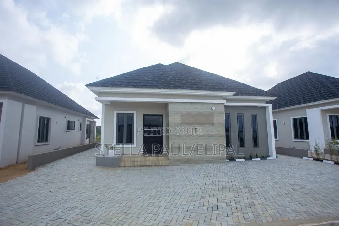 Furnished 3bdrm Bungalow in Celebration Parkland, Lekki Expressway