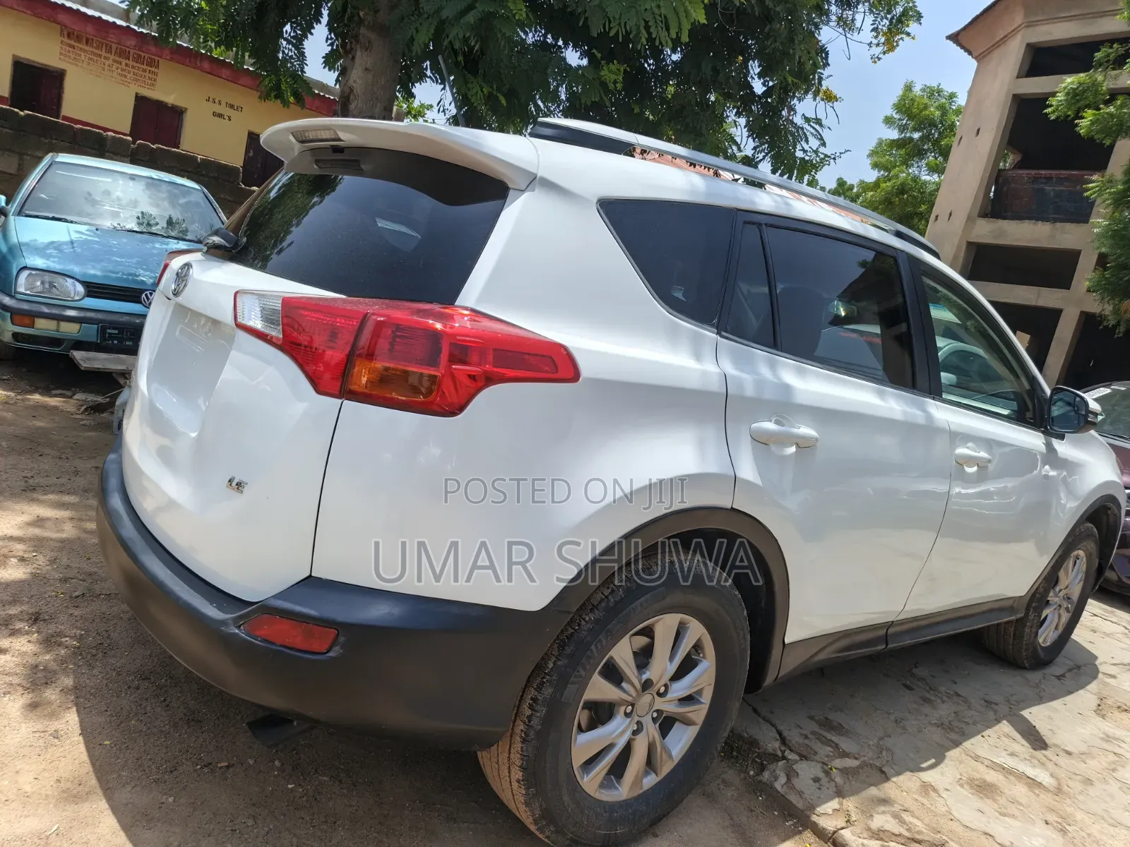Toyota RAV4 2015 White