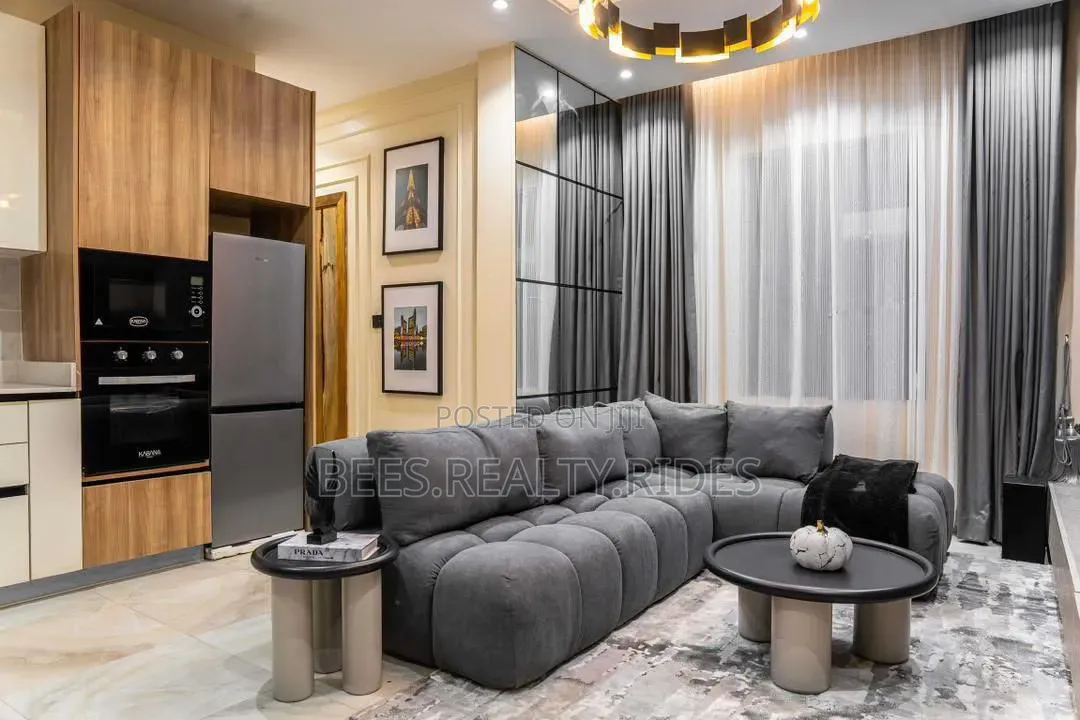 Cozy 1 Bedroom Apartment With a PS5 and Swimming Pool
