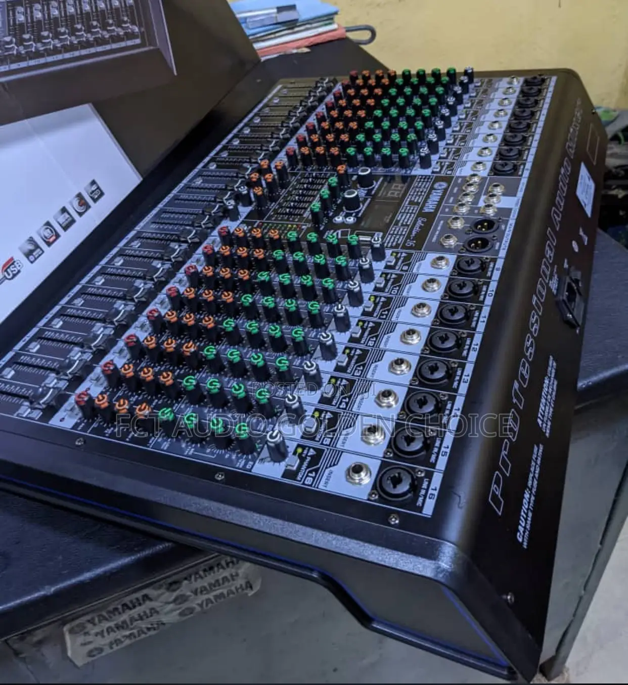 Yamaha 16 Ch Mixer