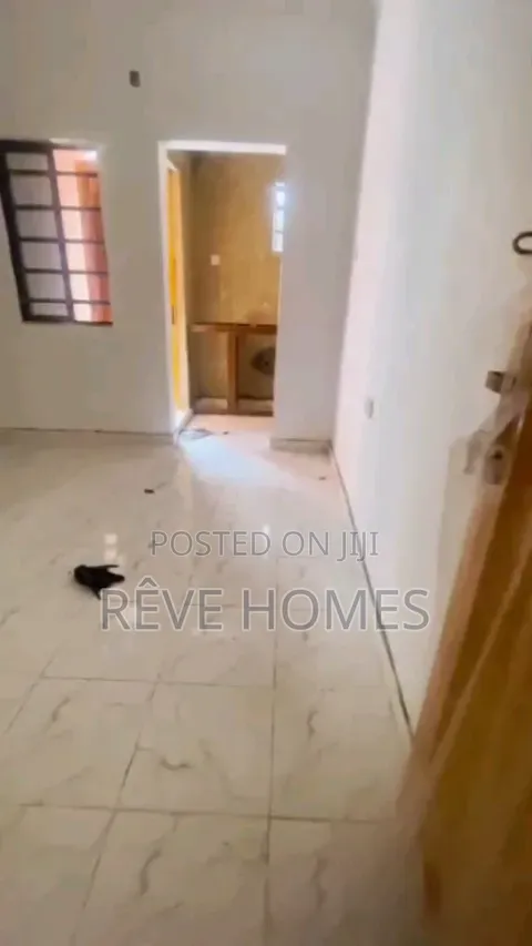 Studio Apartment in Shomolu / Shomolu for rent